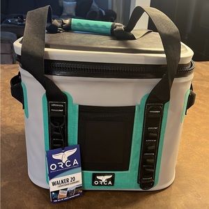 NWT ORCA WALKER 20 COOLER